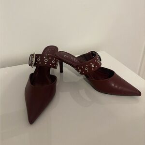 Nicole Miller Burgundy Pointed Heels